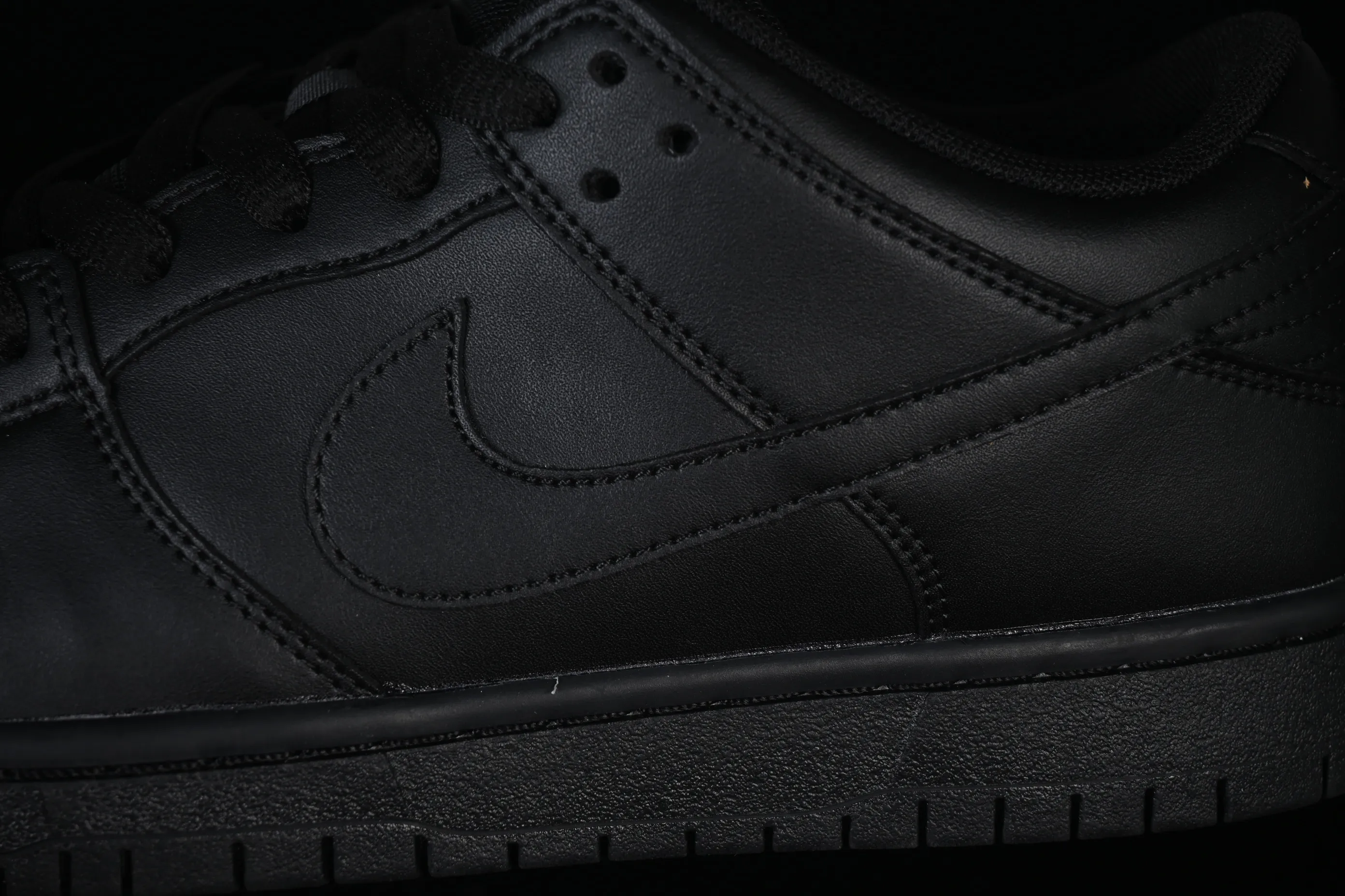 All categories Nk SB Dunk series Nk SB Dunk Low low-top sneakers Nike SB Dunk Low Pro ISO Black Warrior low-top casual skateboard shoes FJ1674-001